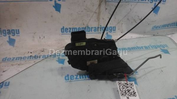 De vanzare broasca usa ds MAZDA 3