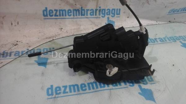 De vanzare broasca usa sf MAZDA 3