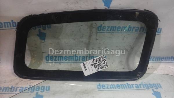 De vanzare geam caroserie stanga SUZUKI WAGON R (1998-2000)