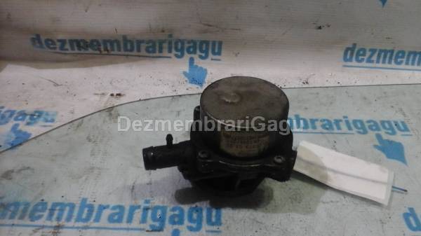 Pompa vacuum Renault 5