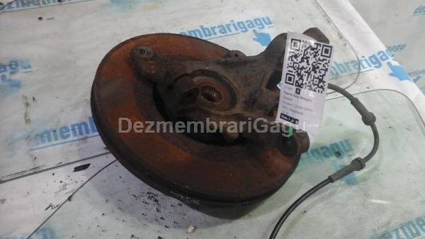 Vand fuzeta fata dreapta RENAULT MEGANE I (1996-2003), 1.6 Benzina