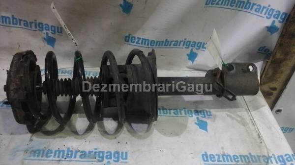 De vanzare amortizor fata dreapta RENAULT MEGANE I (1996-2003), 1.6 Benzina