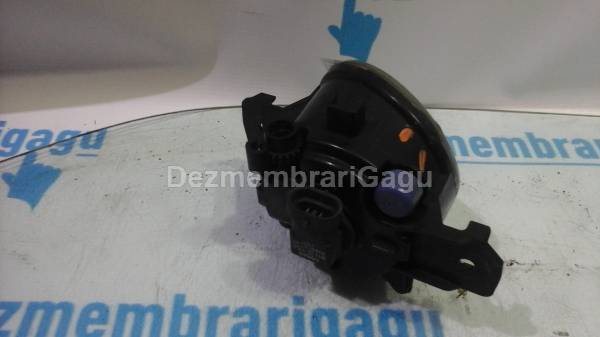 Proiector stanga Renault Laguna I