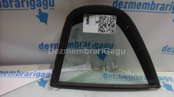 De vanzare geam coltar ds ROVER 400 (1995-2000)