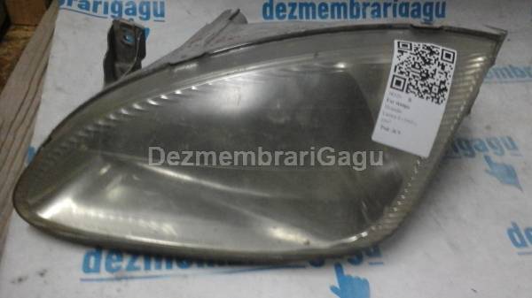 Far stanga Hyundai Lantra I
