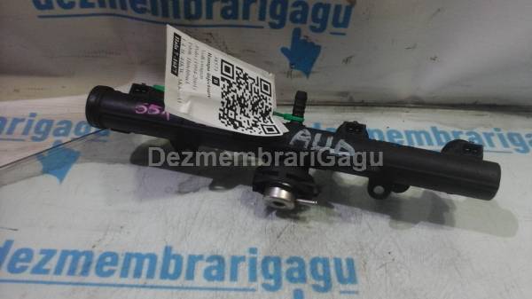 De vanzare rampa injectoare VOLKSWAGEN POLO (1994-2001), 1.4 Benzina, 44 KW