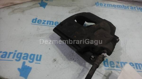 De vanzare etrier fata stanga FORD FIESTA V (2001-), 1.2 Benzina, 55 KW