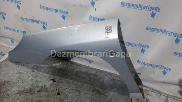 De vanzare aripa stanga fata PEUGEOT 407