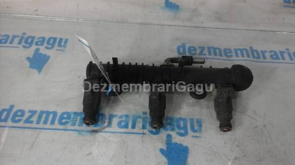 De vanzare rampa injectoare OPEL CORSA C (2000-), 1.0 Benzina second hand