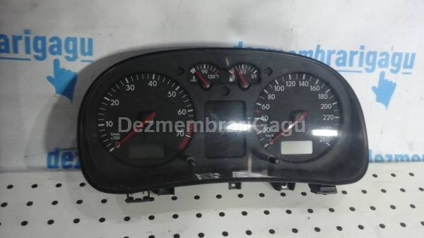 Ceasuri bord Volkswagen Golf