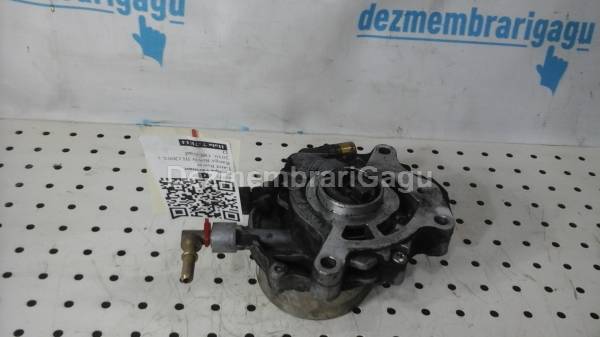 Vand pompa vacuum LAND ROVER RANGE ROVER III (2002-) Diesel din dezmembrari