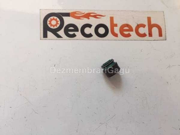 Vand simering supapa RENAULT MASTER III FURGON (FV), 2.3 Diesel, 92 KW