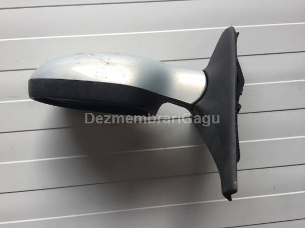 De vanzare oglinda stanga RENAULT CLIO II (1998-)