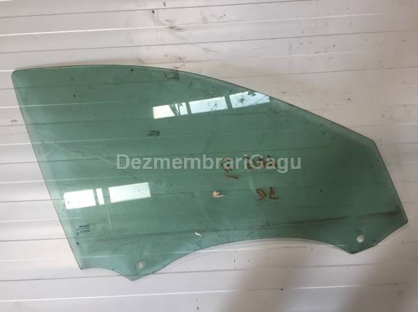 De vanzare geam usa df RENAULT LAGUNA II (2001-) second hand