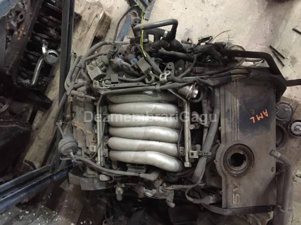 De vanzare motor AUDI A6 II (1997-2005), 2.4 Benzina, 121 KW second hand