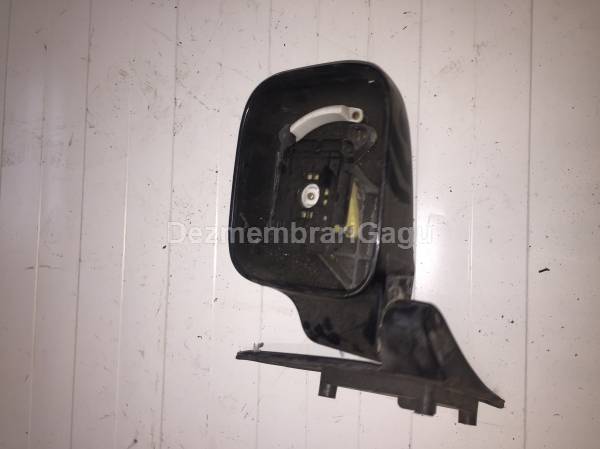 Oglinda dreapta ISUZU TROOPER