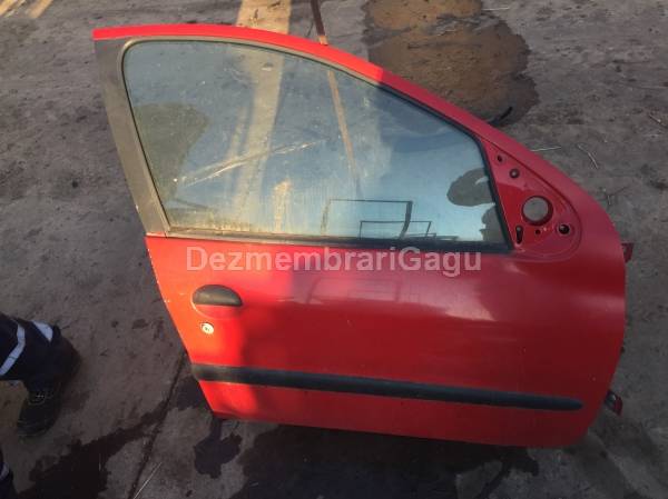 Vand usa dreapta fata portiera dr PEUGEOT 206 din dezmembrari