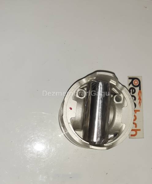 Piston ISUZU TROOPER