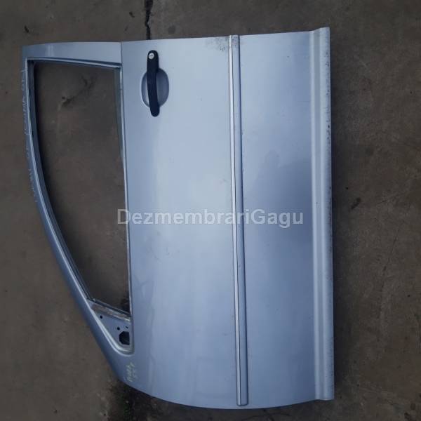 De vanzare usa stanga fata portiera stg VOLKSWAGEN BORA (1998-2005)