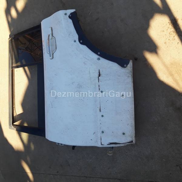 De vanzare usa stanga spate portiera stg MITSUBISHI PAJERO II (1990-2000)