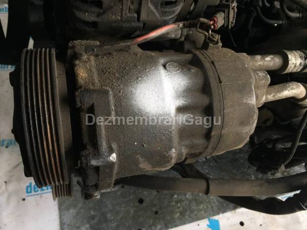 De vanzare compresor ac VOLKSWAGEN TRANSPORTER T4 (1990-2003), 2.4 Diesel