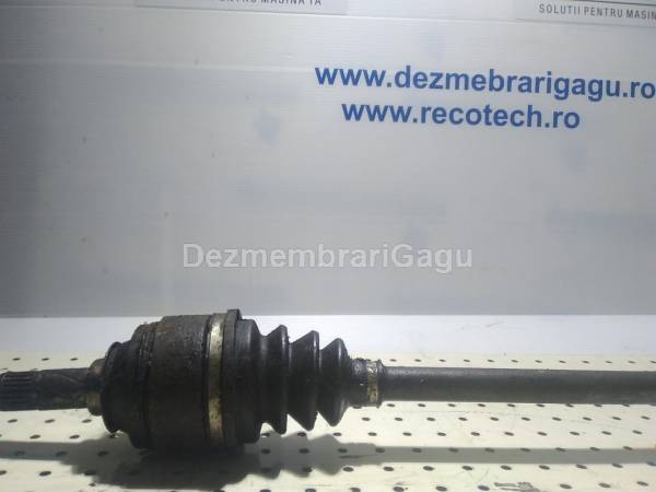 De vanzare planetara dreapta fata OPEL CORSA B (1993-2000), 1.2 Benzina