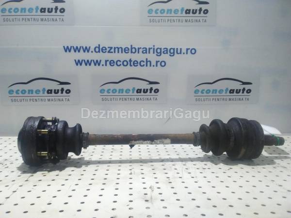 De vanzare planetara stanga spate MERCEDES C-CLASS / 203 (2000-), 2.2 Diesel