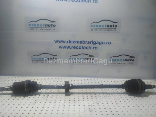 De vanzare planetara dreapta fata HONDA CIVIC V (1995-2001), 1.6 Benzina