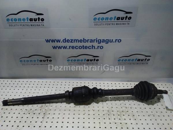 De vanzare planetara dreapta fata CITROEN XSARA PICASSO, 2.0 Diesel