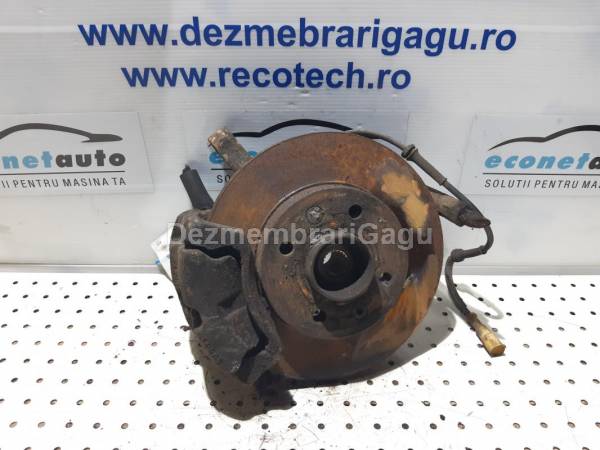 Vand fuzeta fata stanga RENAULT CLIO II (1998-), 1.2 Benzina, 55 KW din dezmembrari