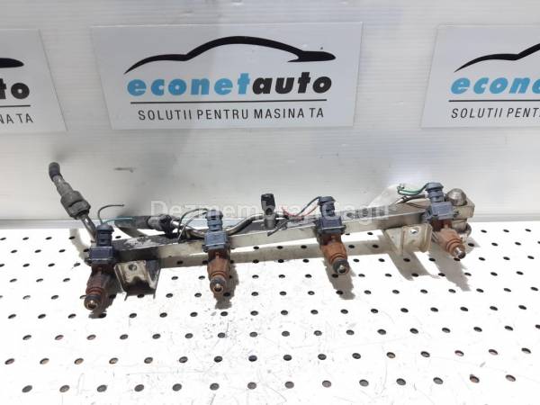 De vanzare rampa injectoare SAAB 9-5, 2.0 Benzina