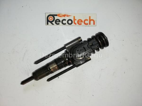 De vanzare injectoare VOLKSWAGEN PASSAT / 3C (2005-), 2.0 Diesel second hand
