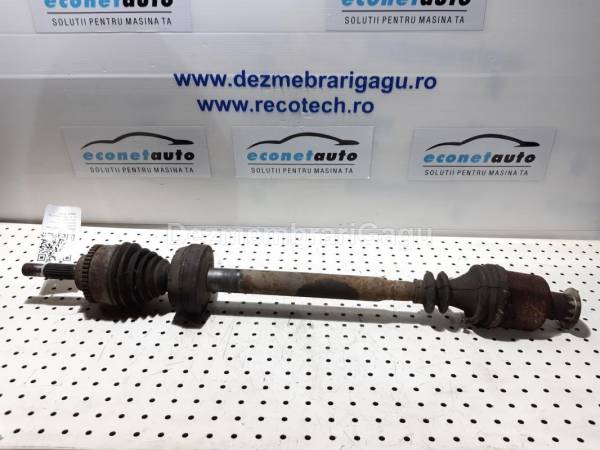 Vand planetara dreapta fata RENAULT MEGANE I (1996-2003), 1.6 Benzina, 79 KW din dezmembrari