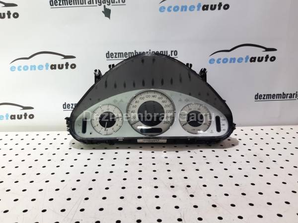 De vanzare ceasuri bord MERCEDES E-CLASS / 211 (2002-) Diesel