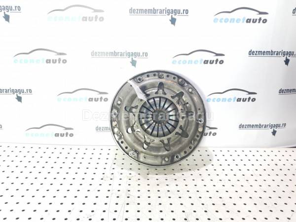 De vanzare kit ambreiaj FORD MONDEO III (2000-), 1.8 Benzina second hand