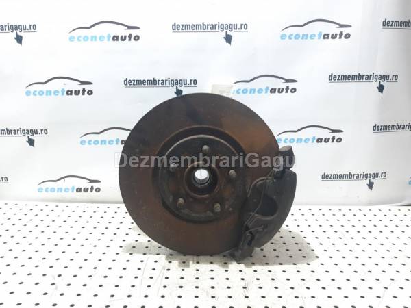 De vanzare fuzeta fata dreapta FORD FOCUS II (2004-), 1.8 Diesel second hand