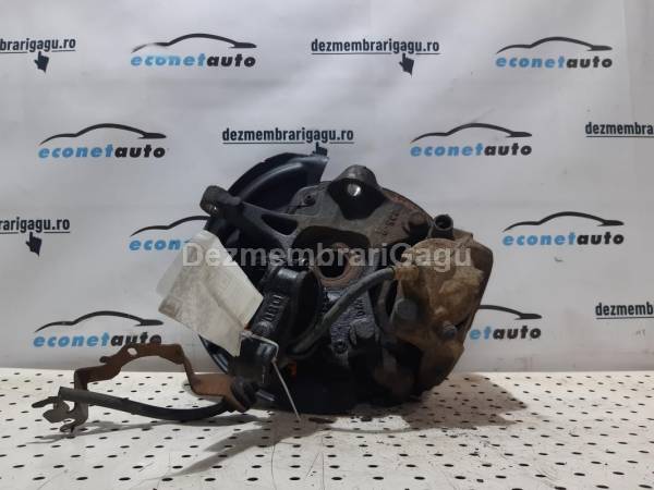 Vand fuzeta fata dreapta RENAULT MEGANE III (2008-), 1.5 Diesel din dezmembrari