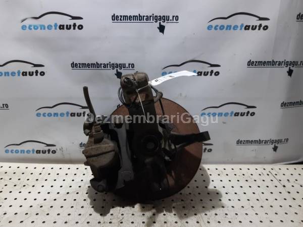 De vanzare fuzeta fata dreapta RENAULT MEGANE II (2002-), 1.5 Diesel second hand
