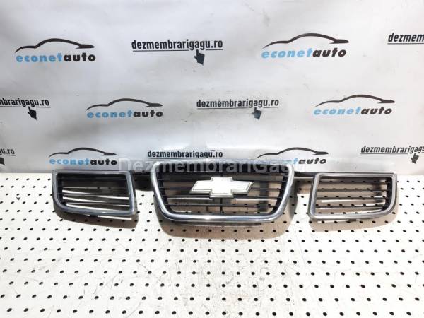 Grila capota CHEVROLET NUBIRA