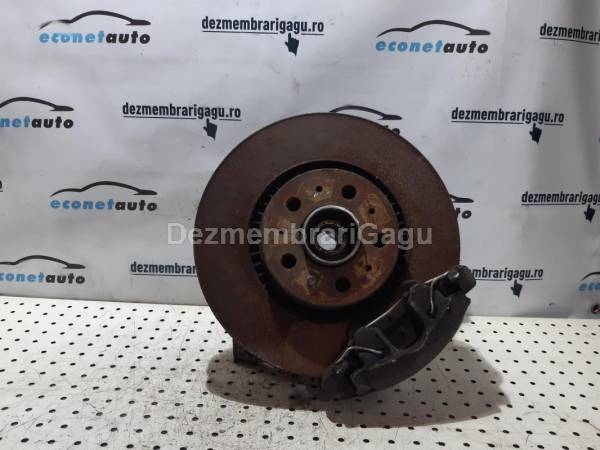 De vanzare fuzeta fata dreapta VOLVO S60, 2.4 Diesel
