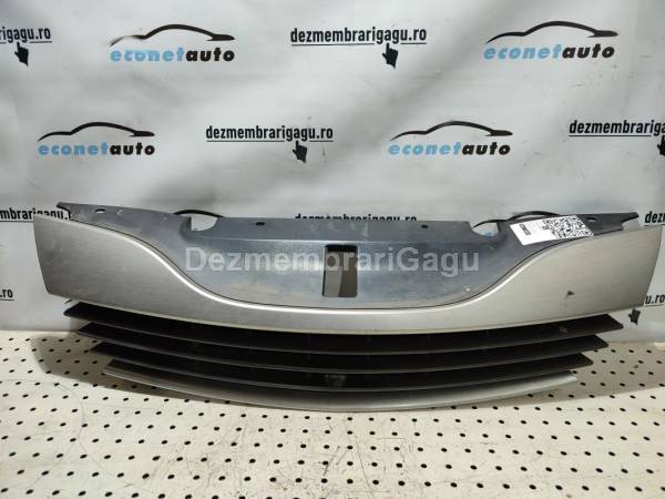 Grila Capota Renault Laguna I