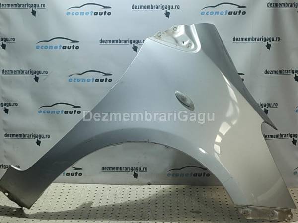 De vanzare aripa dreapta fata TOYOTA YARIS / P90 (2006-)