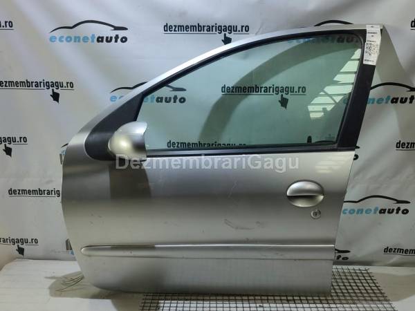 Vand usa stanga fata portiera stg PEUGEOT 206 din dezmembrari