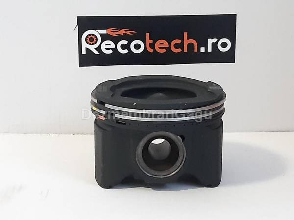 Piston MERCEDES GLA200