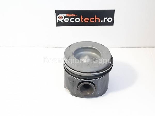 Piston Mercedes C-class / 204 (2007-)