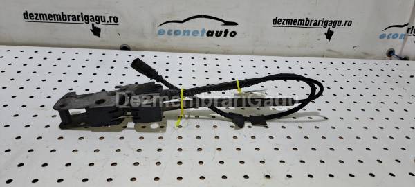 Broasca capota Volkswagen Golf V