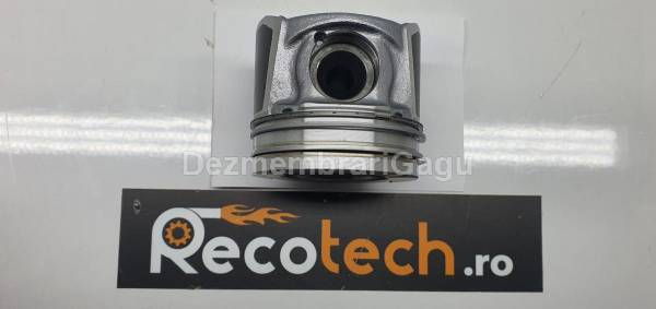 Vand piston RENAULT MASTER III FURGON (FV), 2.3 Diesel, 92 KW din dezmembrari