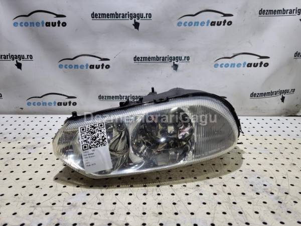 De vanzare far stanga ALFA ROMEO 156
