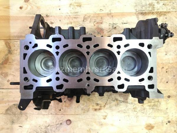 De vanzare bloc motor ambielat RENAULT TRAFIC (2001-), 2.0 Diesel, 84 KW
