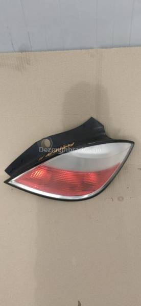 De vanzare stop dreapta OPEL ASTRA H (2004-)